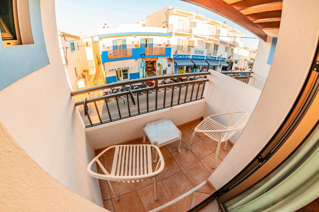 Hostal la Savina photo