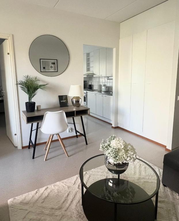 Annalan Helmi - Viihtyisä koti hyvillä kulkuyhteyksillä ja saunalla, Tampere