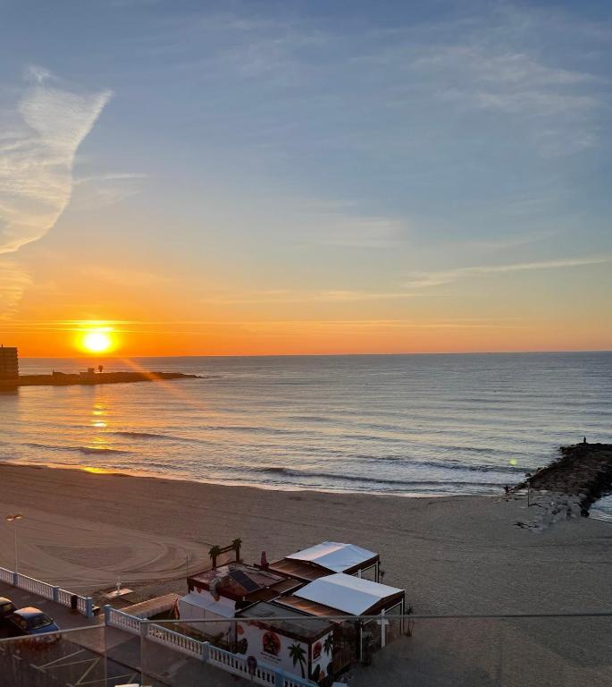 Exclusive apartment for 6 people on the beach - front line - 1st line - 5