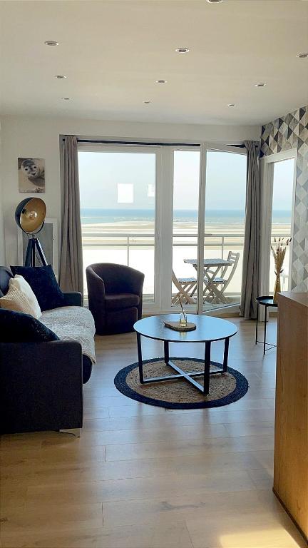 Perle d'Opale T2 FACE MER BALNÉO-SPA PARKING PRIVÉ WIFI NETFLIX HÔTEL&LOGDE 4 PERS - 1