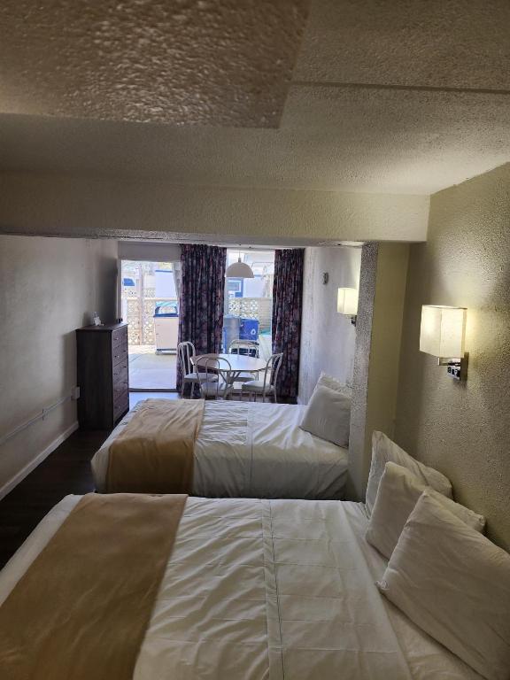 Yankee Clipper Resort Motel photo