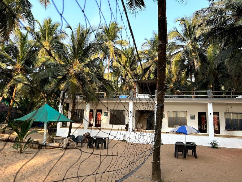 Sea Tara Beach Resort FLY IN HEAVEN photo