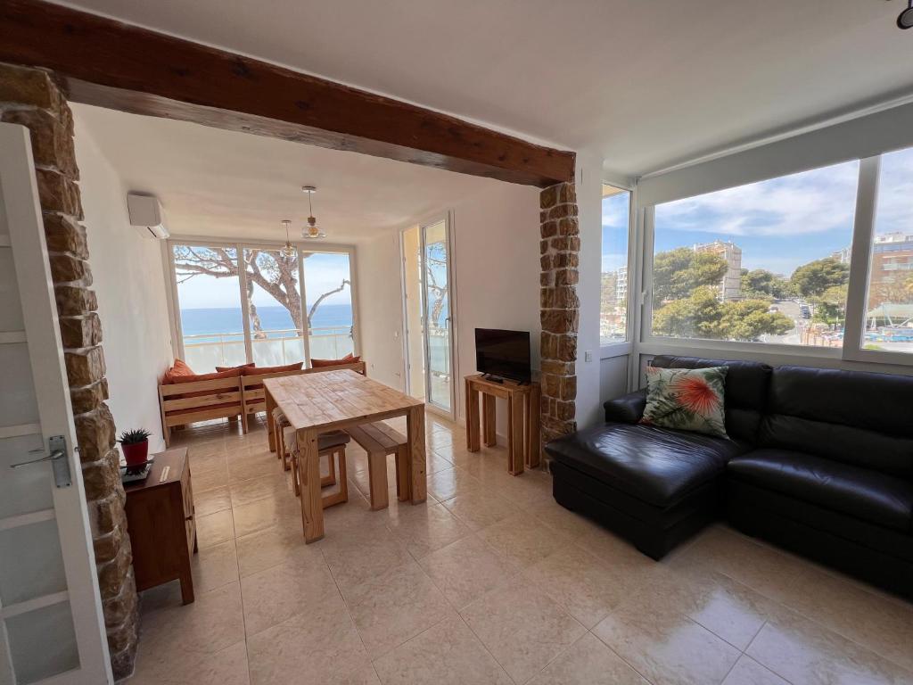 Apartamento con terraza y vistas al mar - Tree House Salou - 2