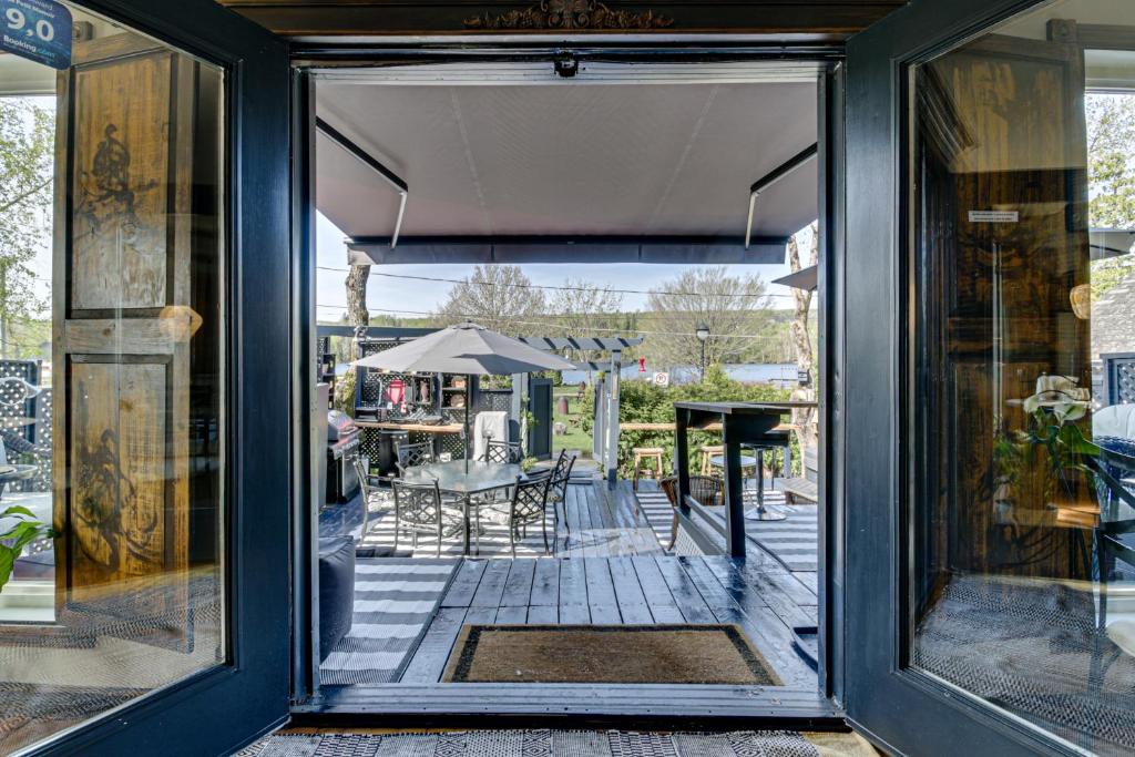 Gite le petit Manoir Vue sur rivière St Maurice