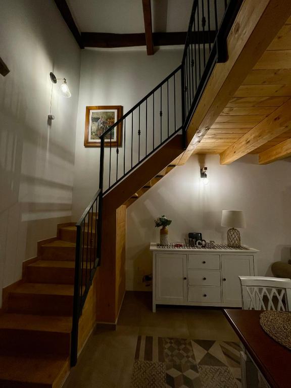 A Casa Di Dora - 2