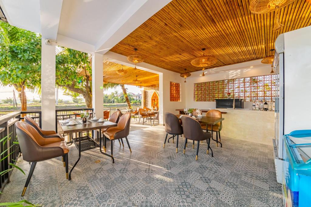 Sunkissed Paddy Hoi An Villa