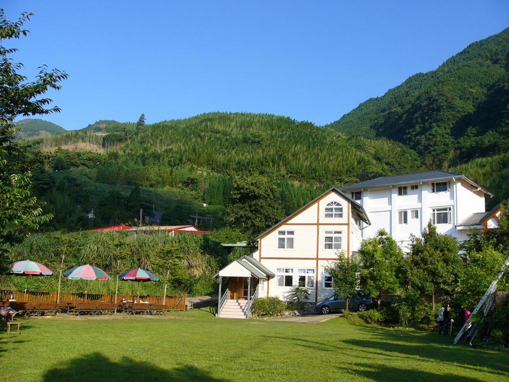 迦南山莊, Wufeng