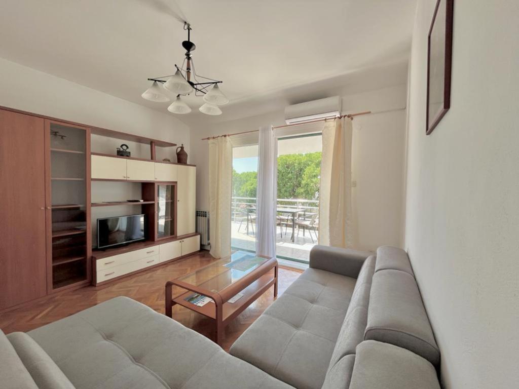 Lemon Tree Apartments 전경