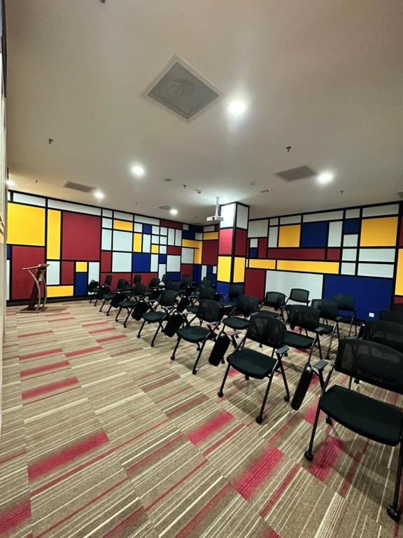 Zecon Hotel HPKK photo