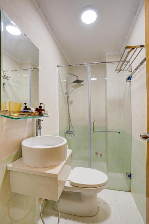Quang Anh Hotel by The Moment photo