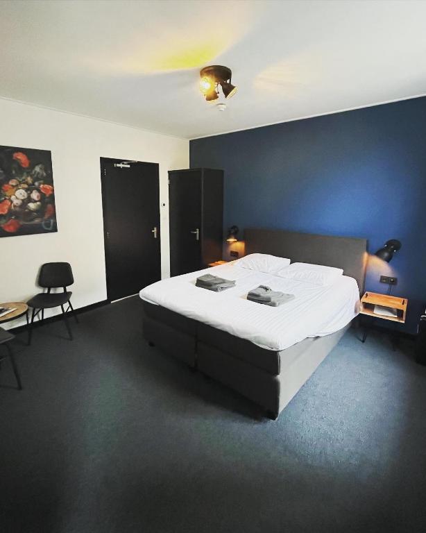 Hotel Grandcafe De Doelen photo