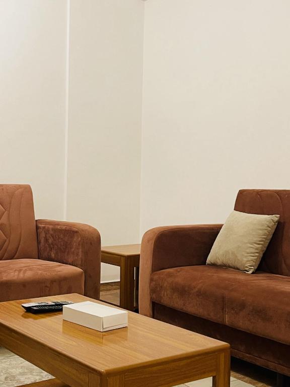 Shared lounge/TV area