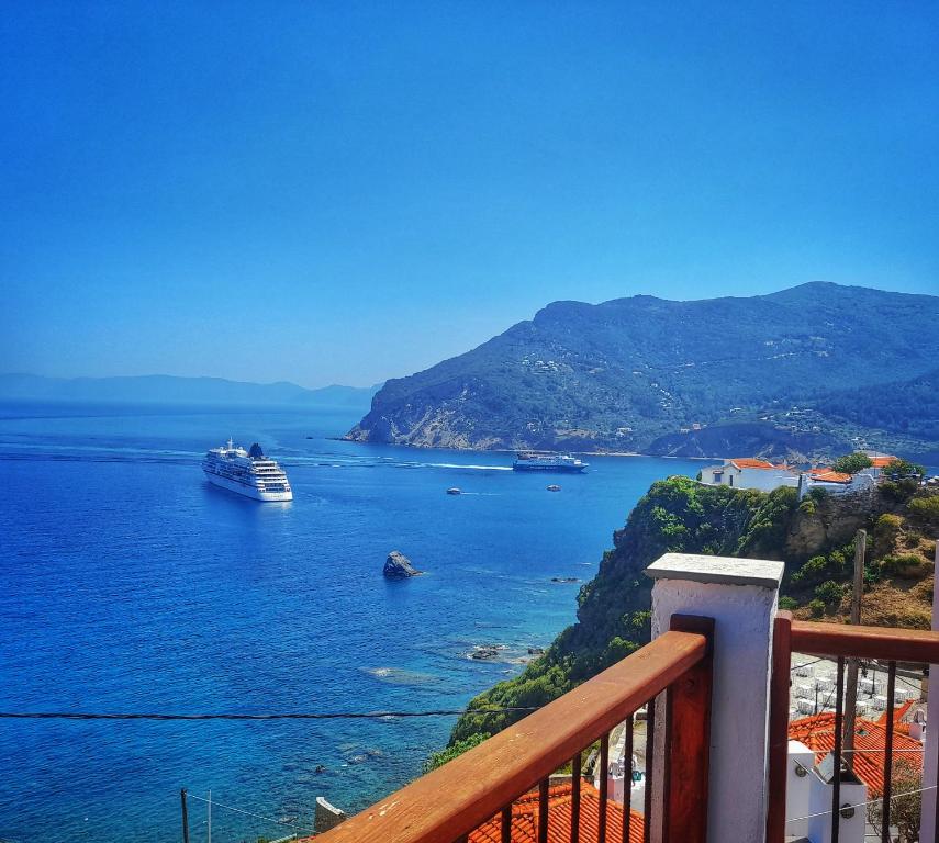 Kastro Studios — Hotel in Skopelos