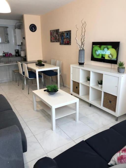 APARTAMENTO A 50 METROS DE LA PLAYA DE SILGAR - 1