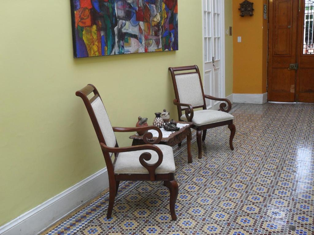 Residencial Miraflores B&B photo