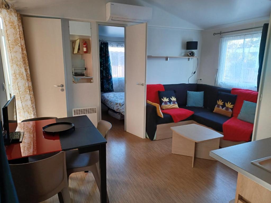 Le Cosy, mobil-home 4-6 personnes au camping les Sables du Midi à Valras-Plage - 1