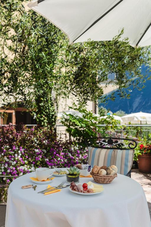 Hotel Locanda Ruscello Garnì - 1