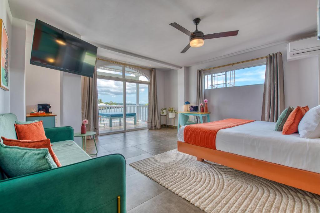 Bocas Paradise Hotel