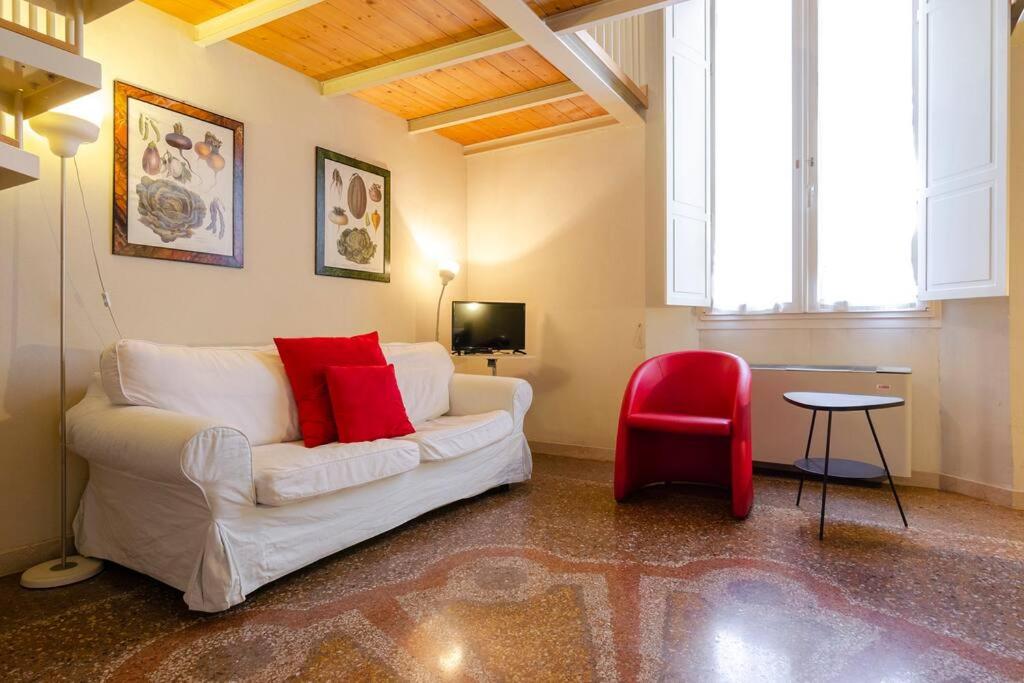 Fossalta Mezzanine, few steps from Piazza Maggiore - 2
