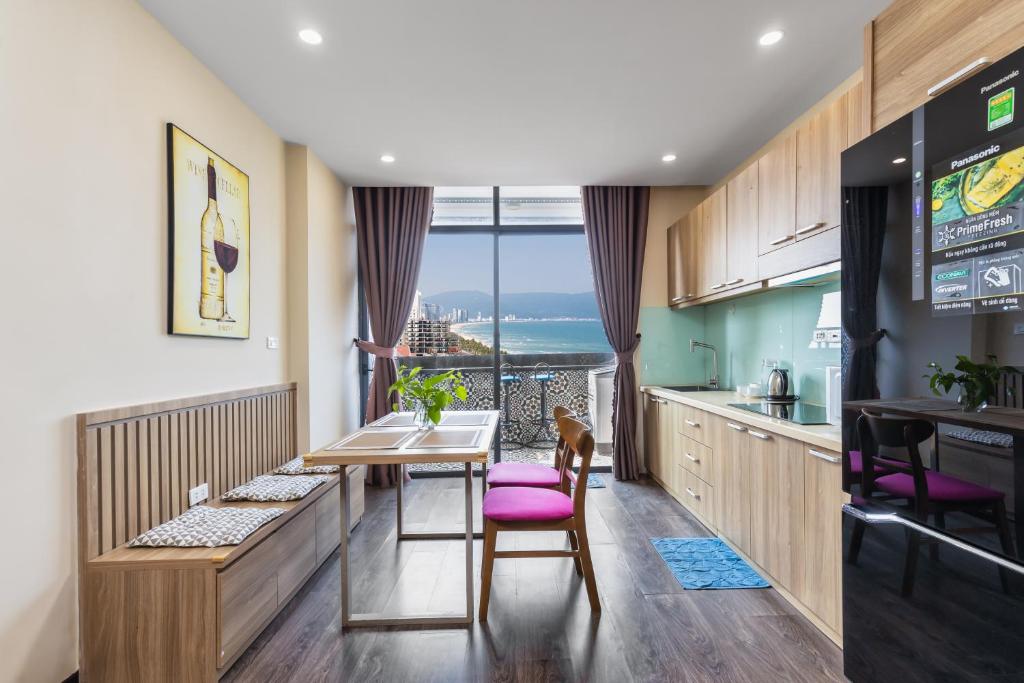 Modern Seaview Apt next to Walking St & My An Beach 전경