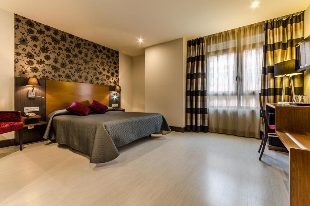 Hotel Regio Cádiz - 1