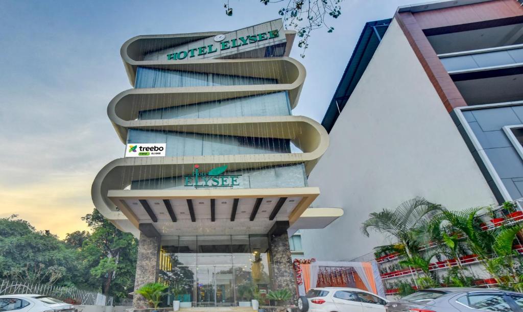 Treebo Elysee, Patel Nagar, Dehradun