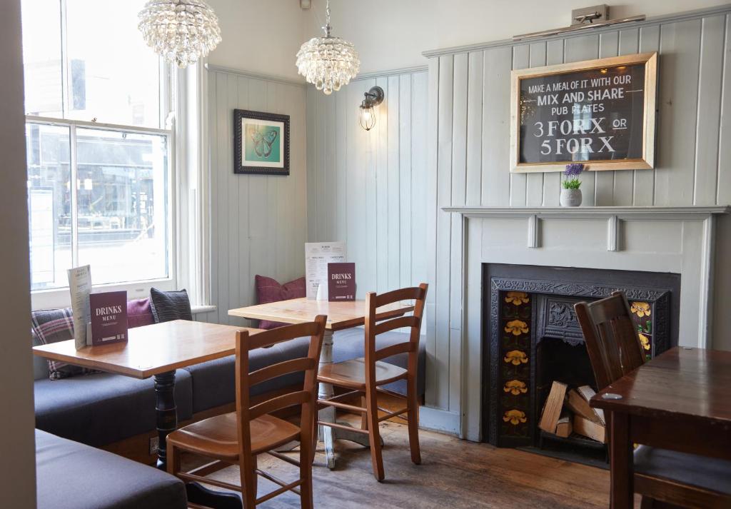 Trents by Greene King Inns photo