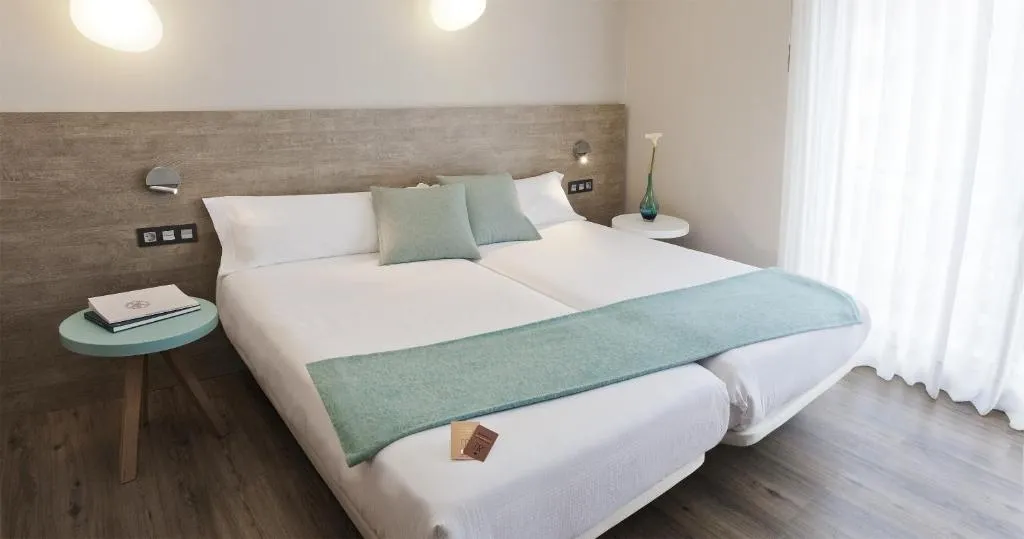 Hotel Dos Rios Central，位于艾因萨的酒店