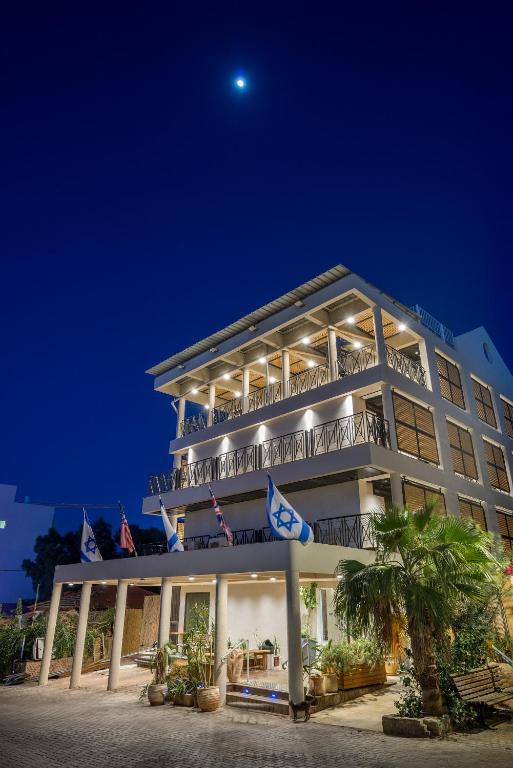 Blue Hotel photo