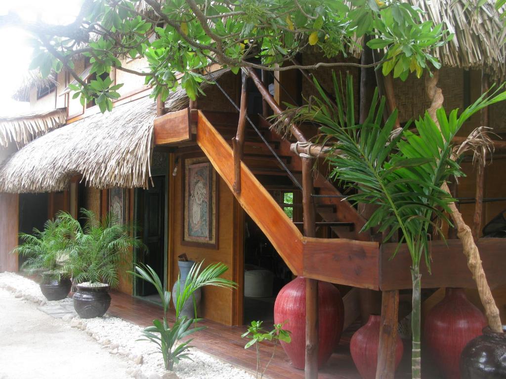 Green Lodge