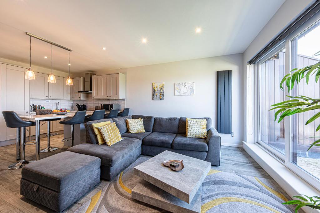 32 Deganwy Beach, Deganwy