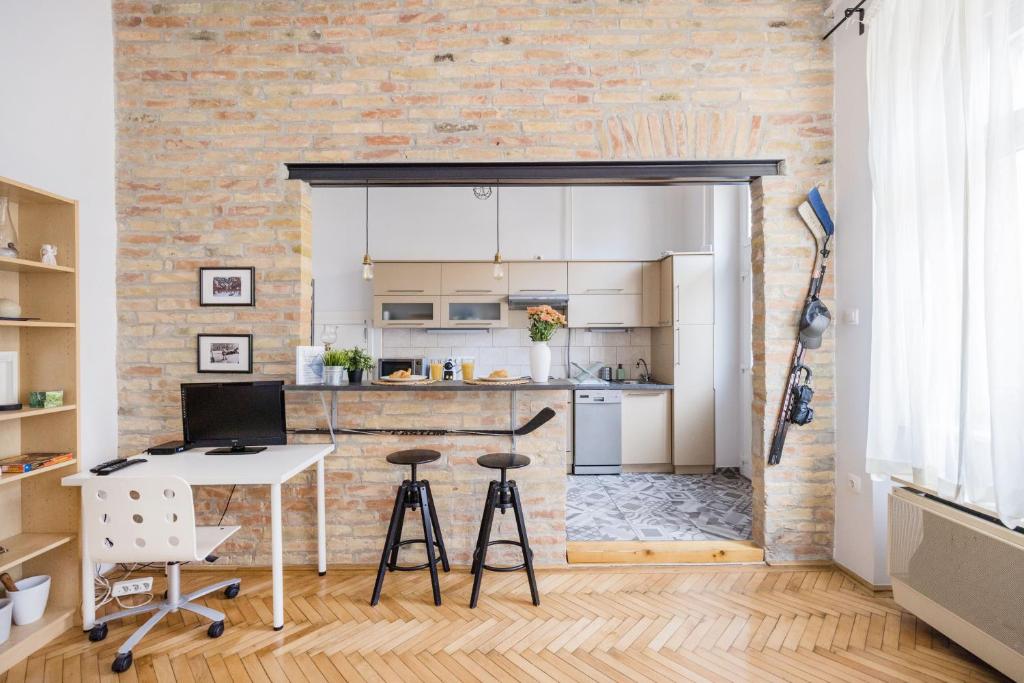 Live like a local at the Rustic Hockey Hut, Budapest