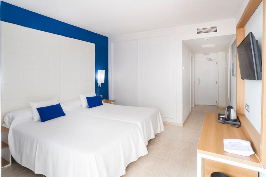 Ibersol Torremolinos Beach photo