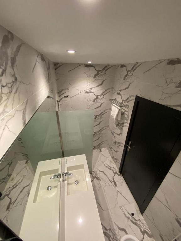 Al Taif Suites - Al Faisaliah photo
