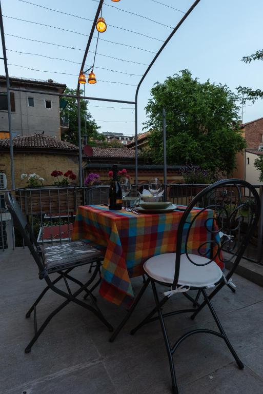 Capo di Lucca Home - in the historical center with terrace - 3