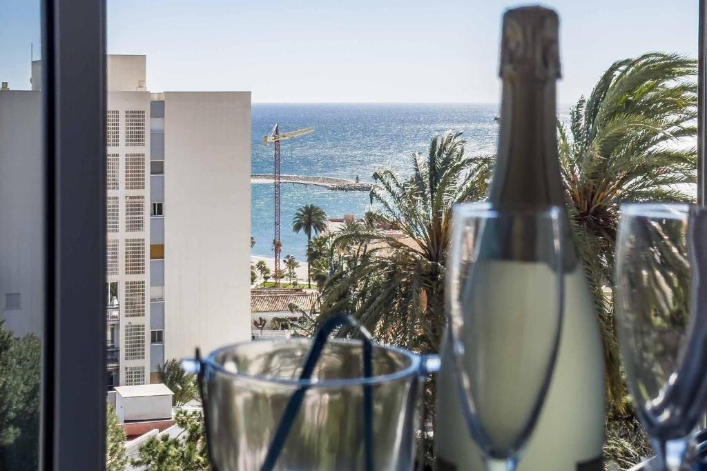 Apartamento acogedor, terraza, piscina y mar - 1