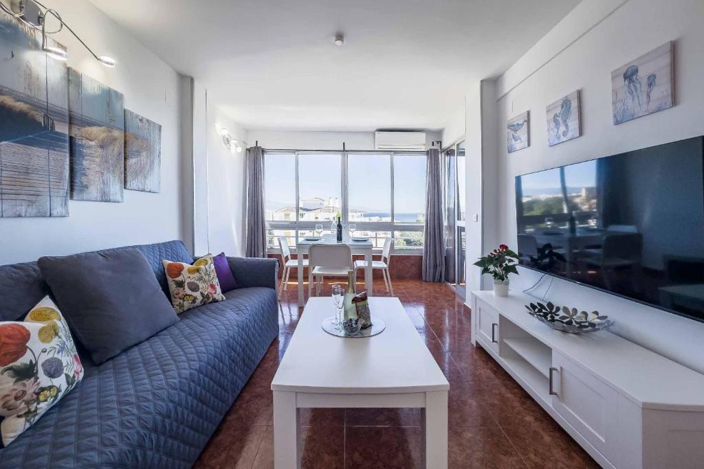 Apartamento acogedor, terraza, piscina y mar - 4