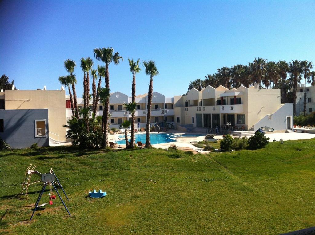 Olgas Paradise Apartments — Swimming pool in Kos Town, South Aegean