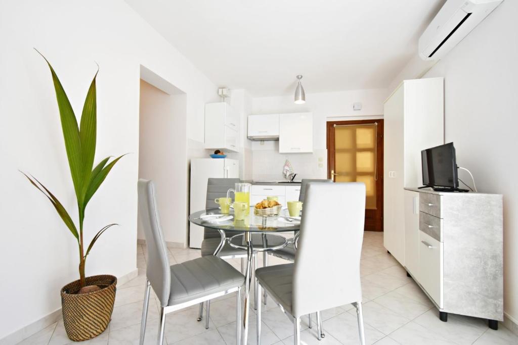 Apartments with WiFi Rabac Labin - 17739 전경