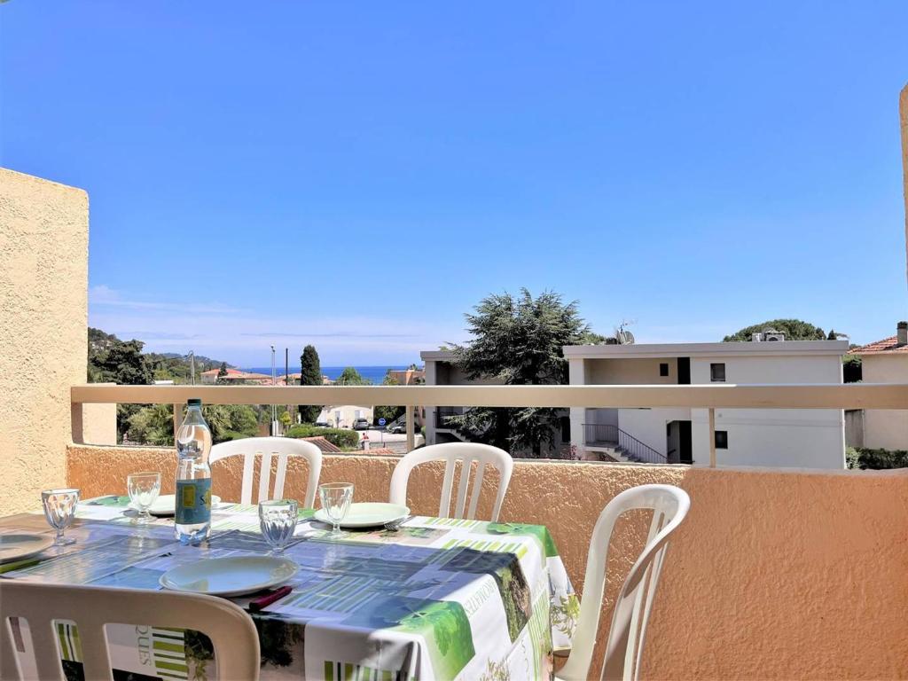 Duplex calme 4 pers, parking privé, à deux pas de la plage - Le Lavandou - FR-1-251-500 - 1
