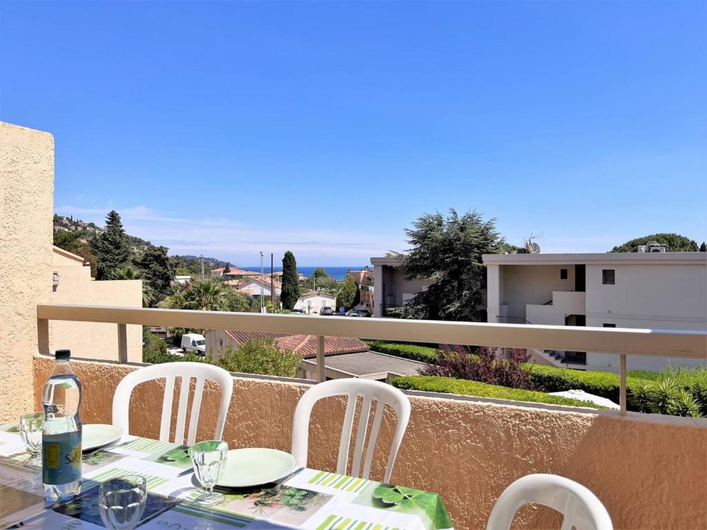 Duplex calme 4 pers, parking privé, à deux pas de la plage - Le Lavandou - FR-1-251-500 - 2