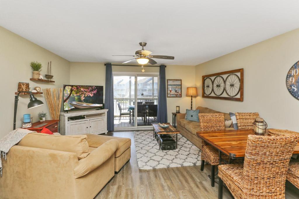 Barrier Dunes 157 - 118 The Expatriate by Pristine Properties Vacation Rentals, Oak Grove