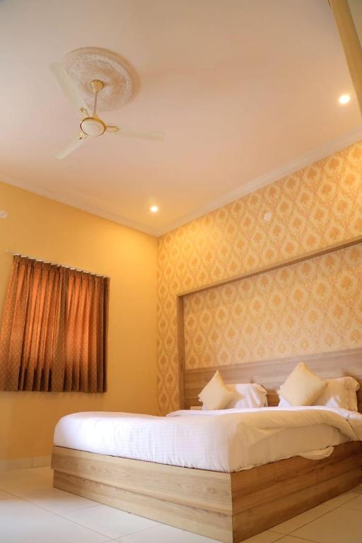 Keshav Resort photo