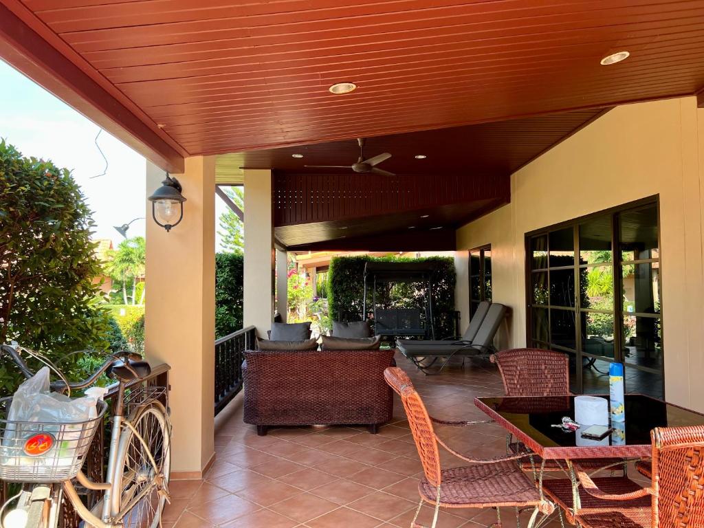 Facilities, Sea Breeze House in Rayong