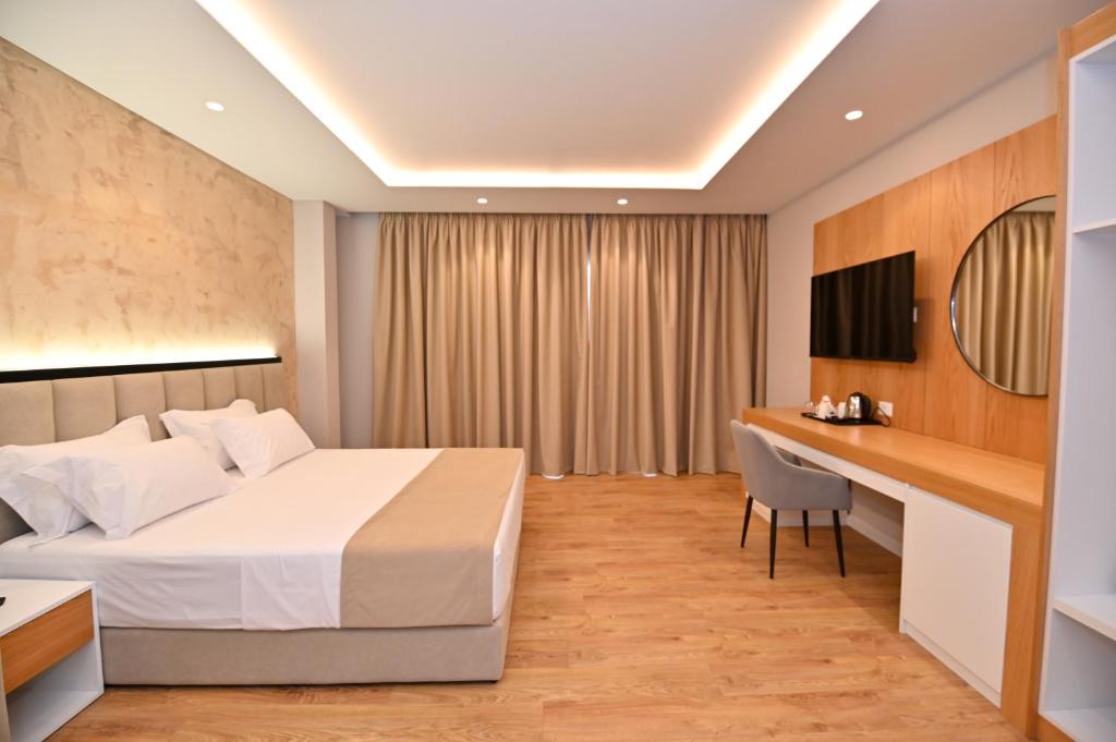 Hotel Zanzi — Hotel rooms in Durres, Durres