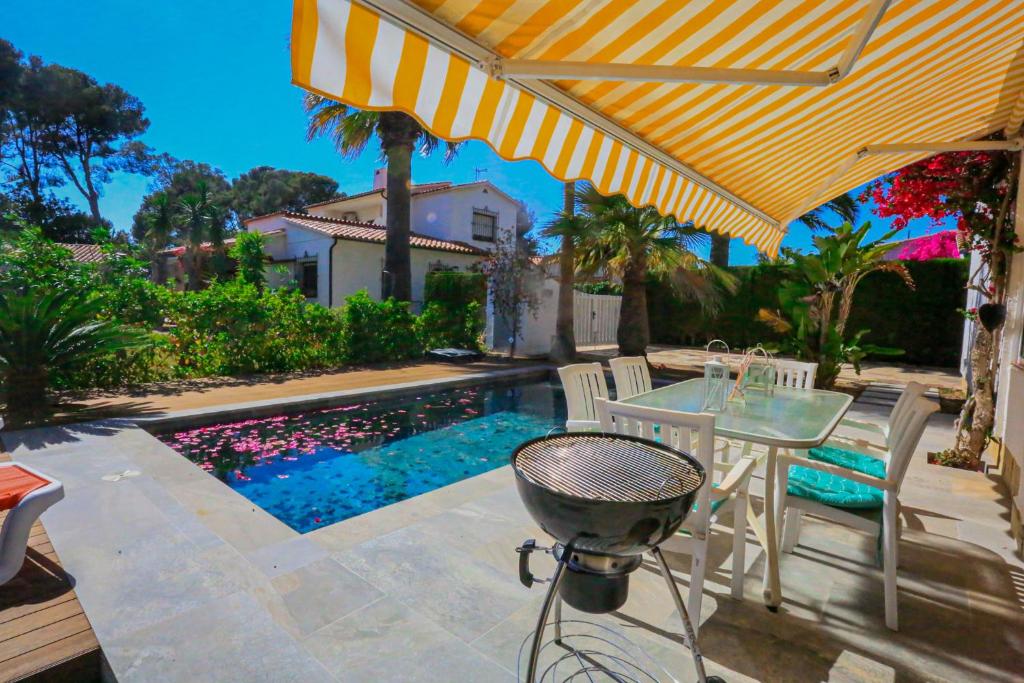 LITORAL COSTA DORADA - VILLA MONET Only families - 2