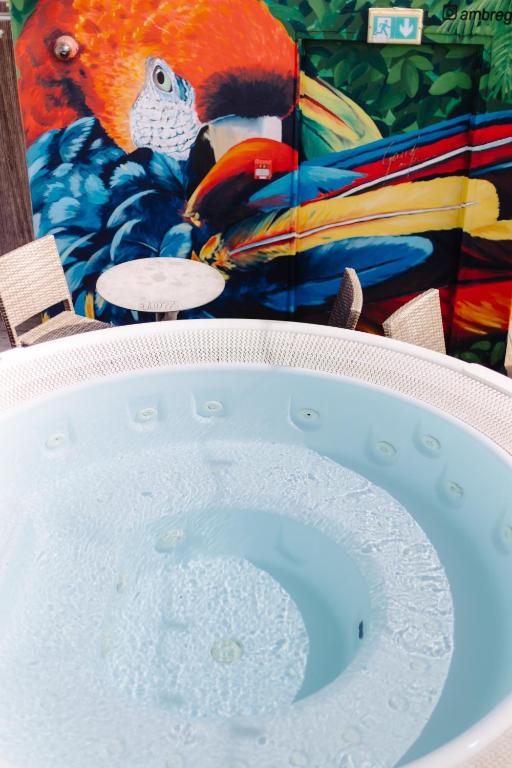 Hot tub