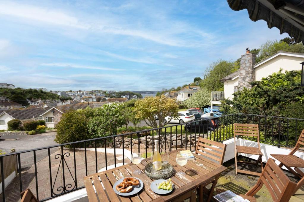 The Retreat, Brixham, Brixham