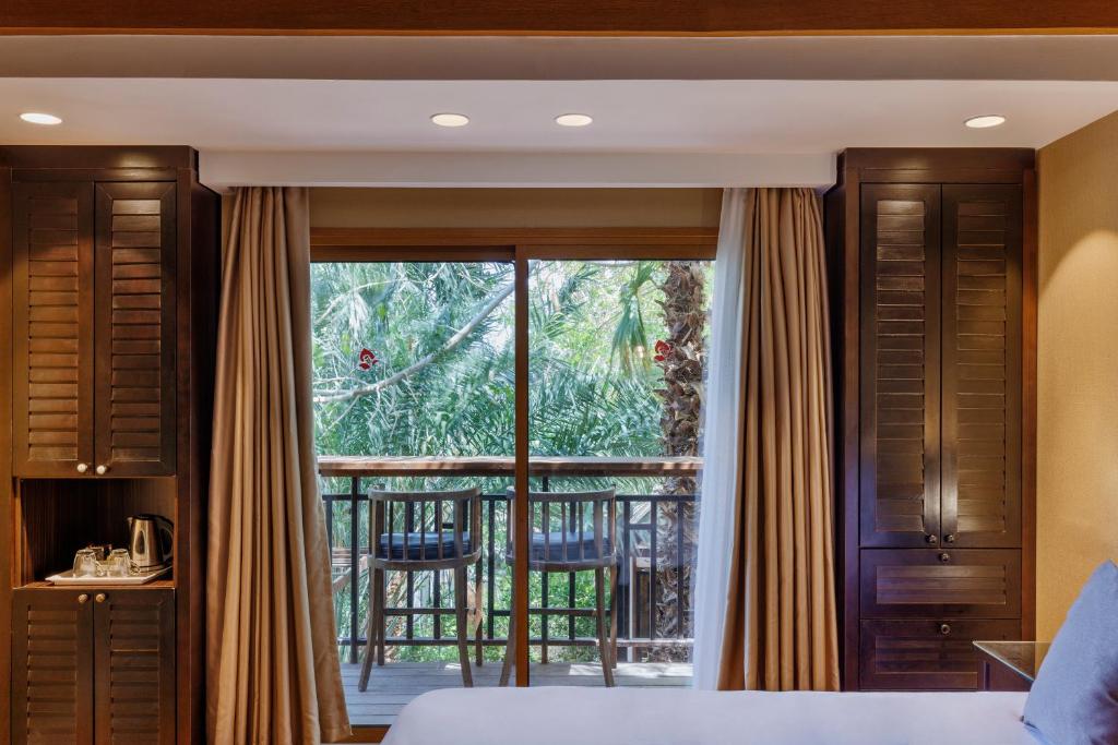 Surrounding environment