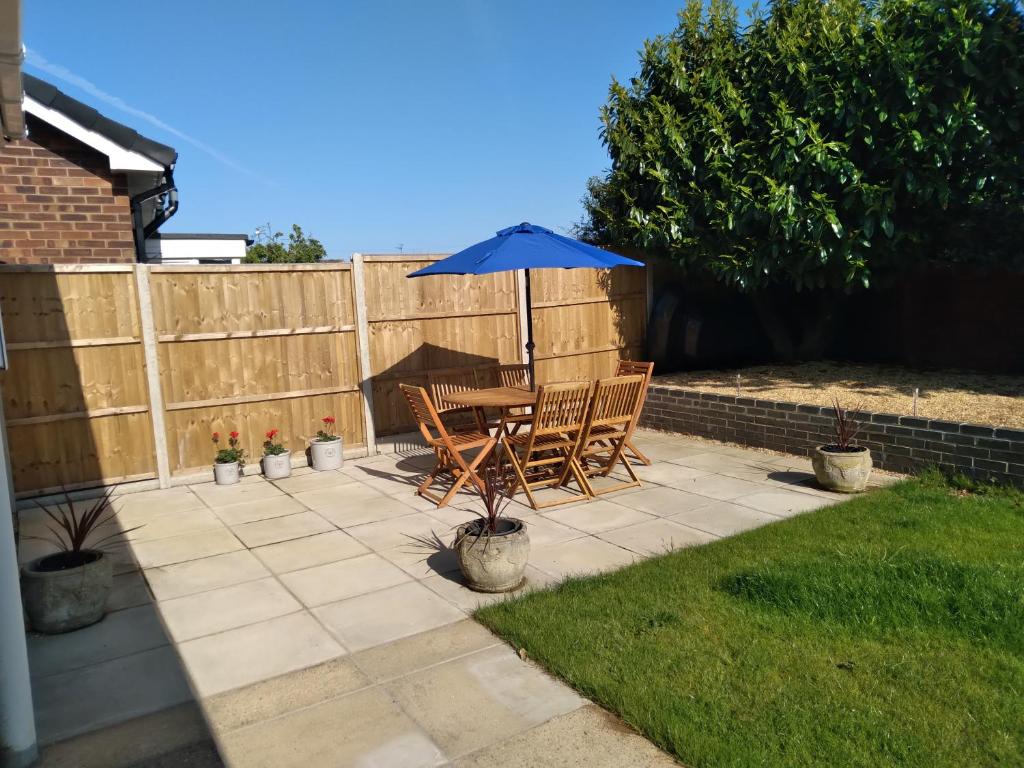 Beachgrass 15 minutes walk from South Beach Heacham, dog friendly, Heacham